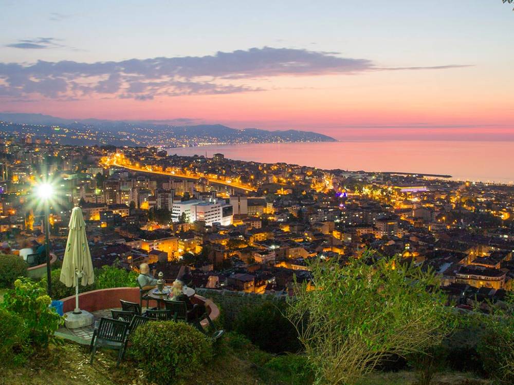 Trabzon Travel Guide 2025: Top Attractions & Airport Transfers